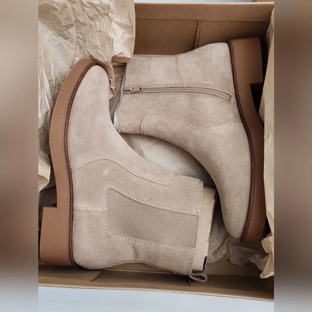 Lucky Brand Women's  Suede Ankle Boots In Dune Oiled Suede